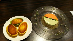 ホタテ貝のタルタルと赤ピーマンのムース・アミューズ