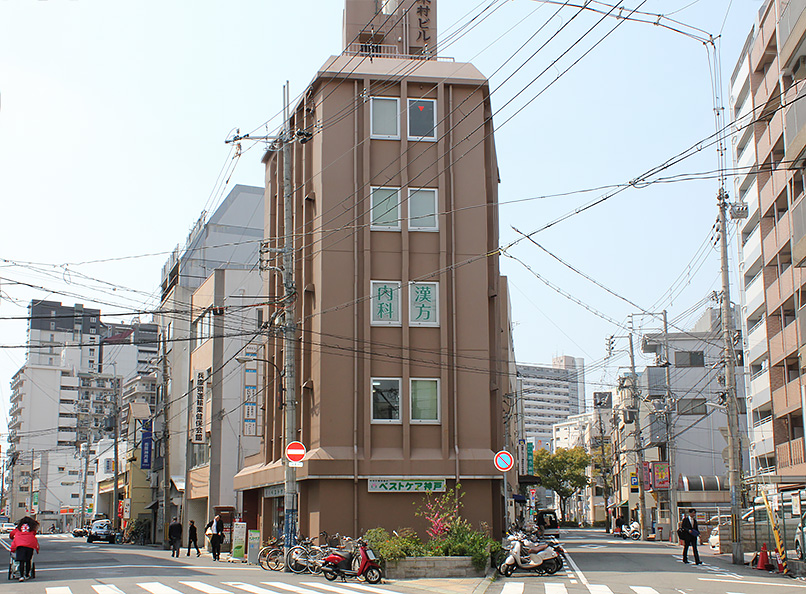 にいざわ内科・漢方クリニック 内観