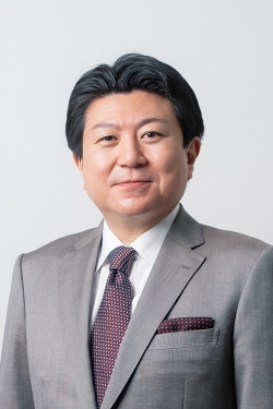 市岡 健太郎(いちおか けんたろう)